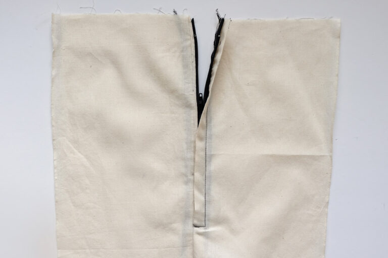 hos-lapped-zip-01-768x512