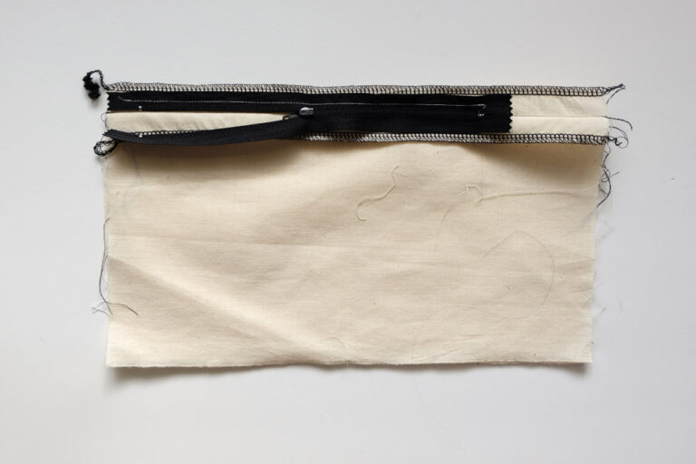 hos-lapped-zip-06-768x512